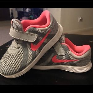 Nike toddler Revolution 4 pink and grey Velcro closure